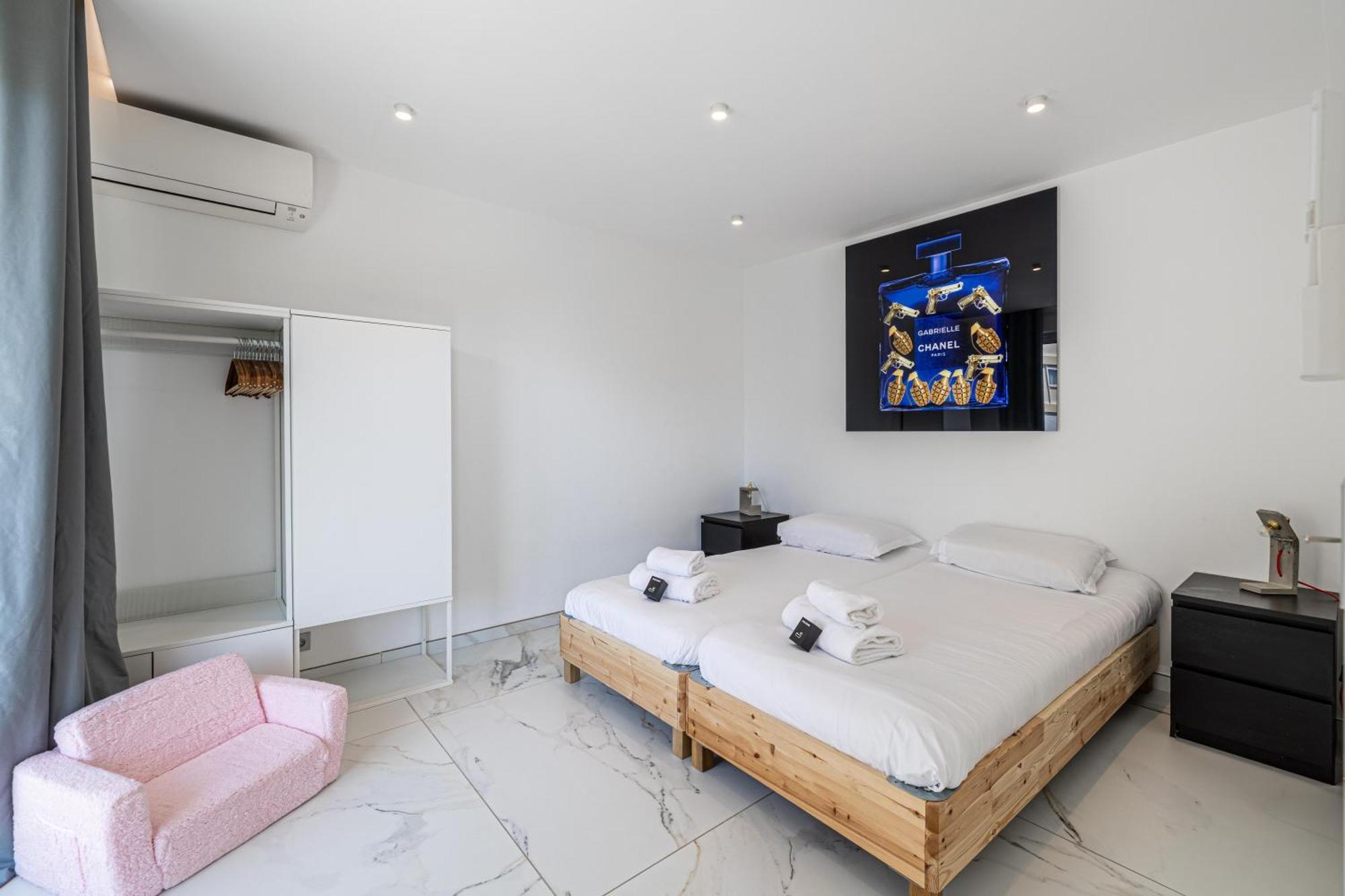 Modern - 3br- 6p - Palm Beah * Cannes
