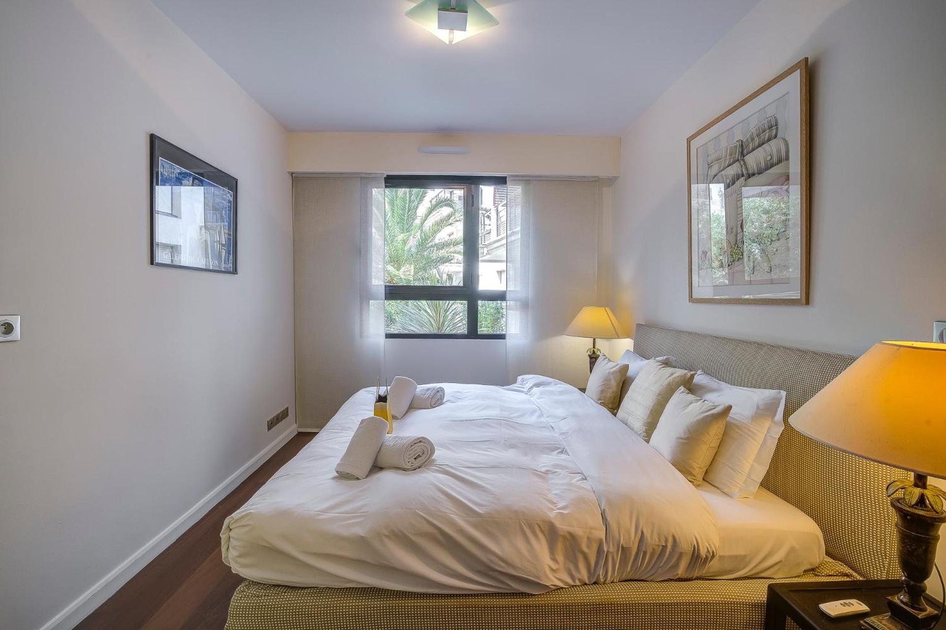 Carlton Riviera Apartment Cannes