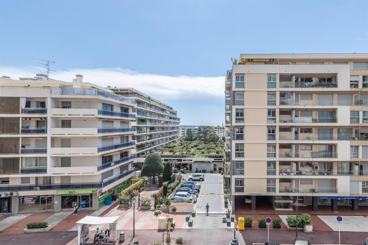 Apartment 1 Piece Pointe De La Croisette A Cannes