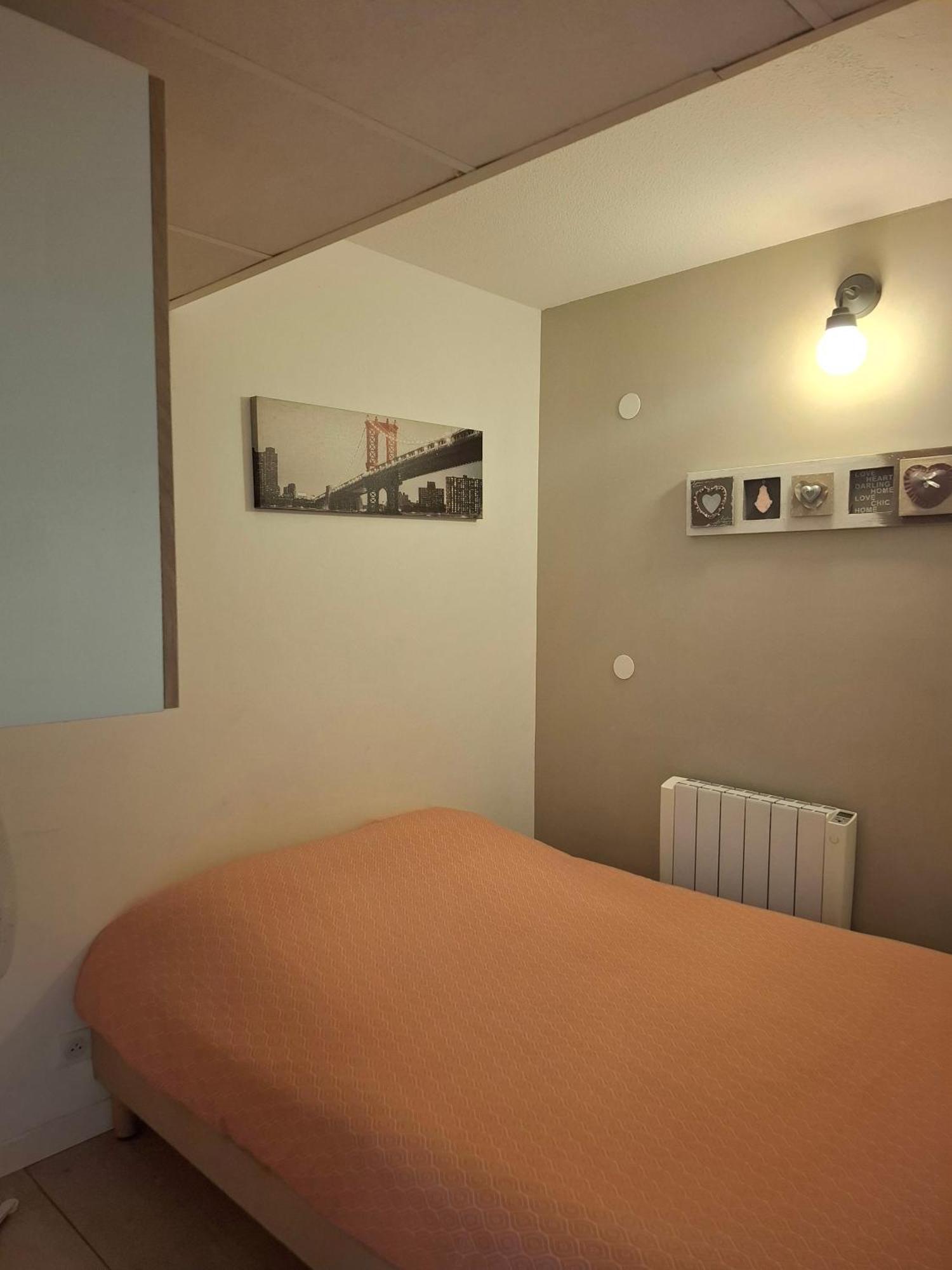 Apartment 3 Pieces Piscine Proche Et