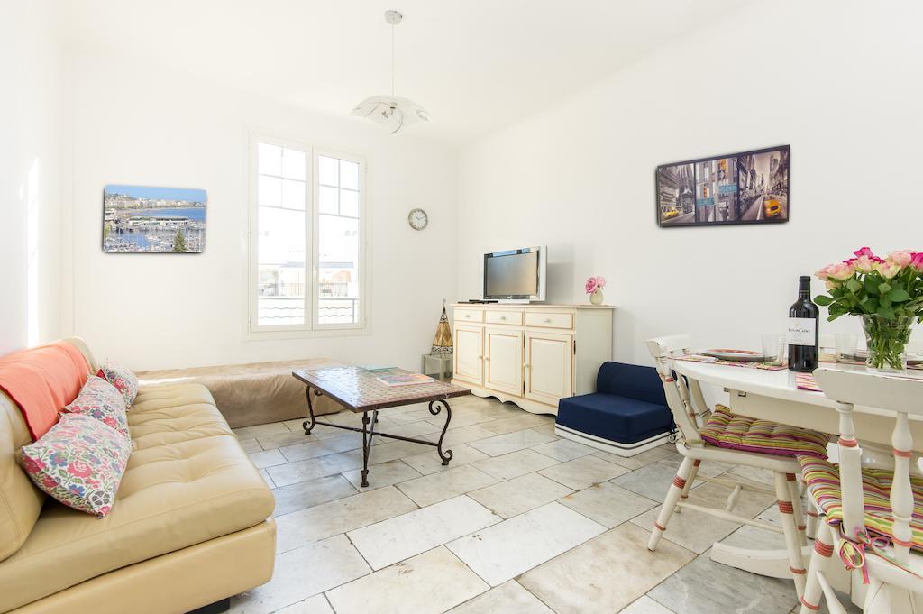 Apartment Palais Meurice