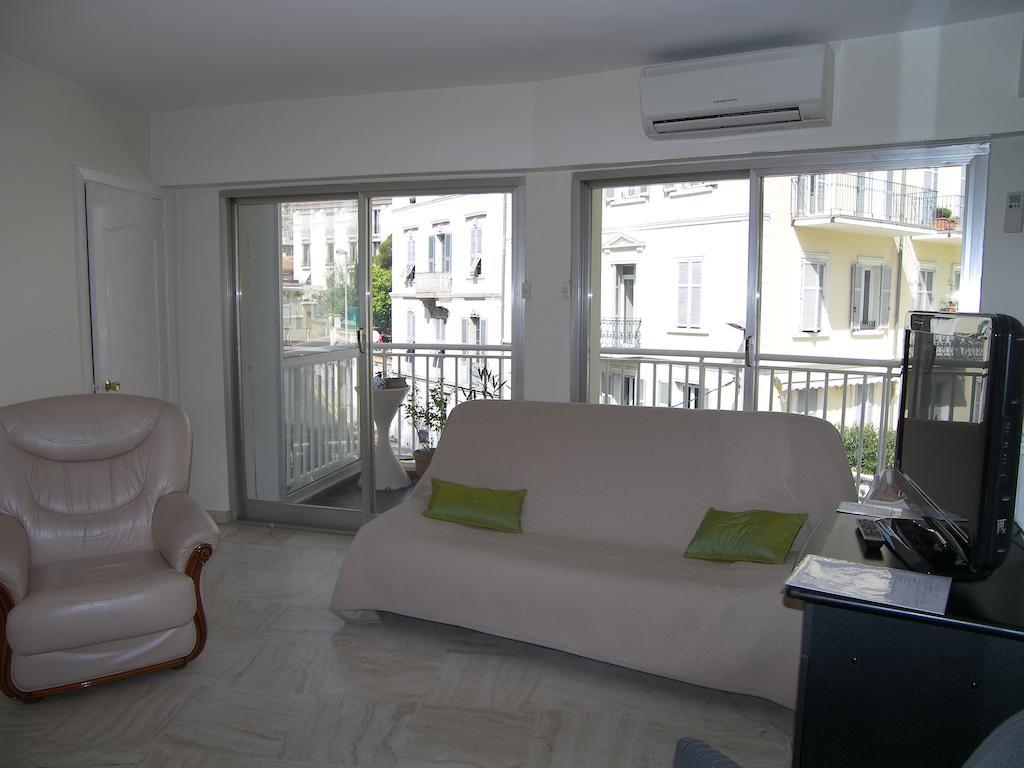 Apartment Louis Blanc/forville *