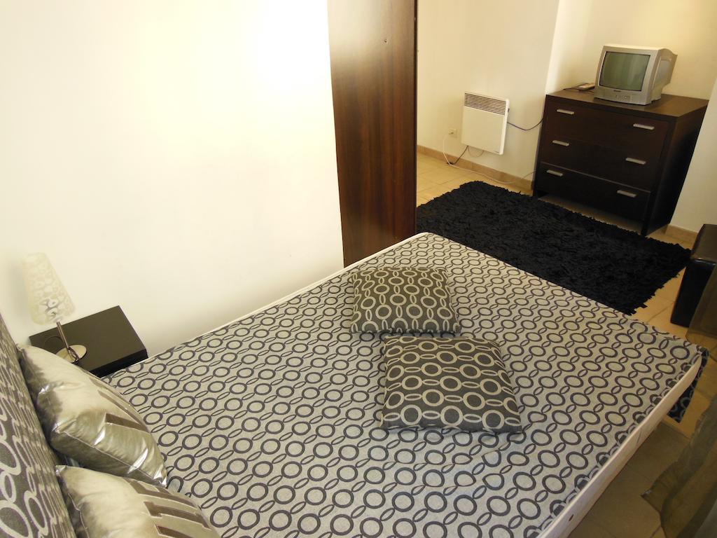 Apartment 1 Bedroom Joffre 2 Mins From Palais Des Festivals 263