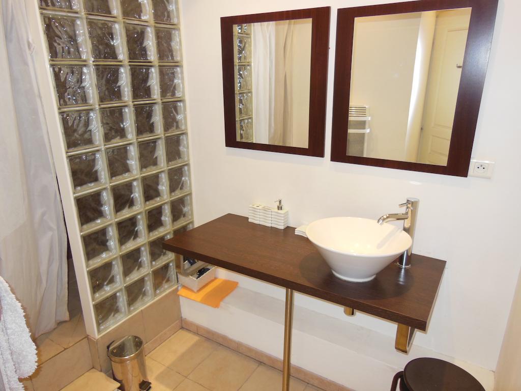Apartment 1 Bedroom Joffre 2 Mins From Palais Des Festivals 263