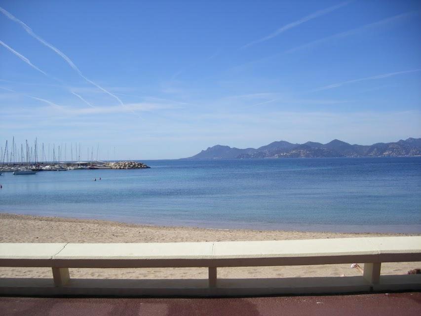 Karolina - Commodore Croisette Apartment