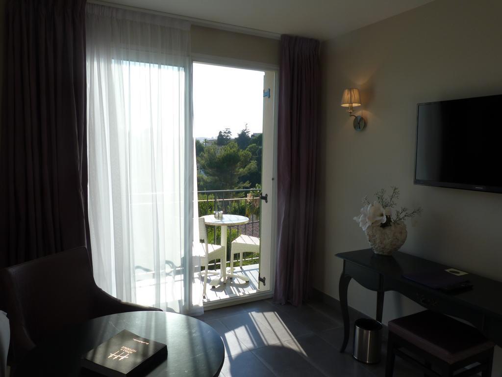 Hotel La Bastide De L'oliveraie 4*