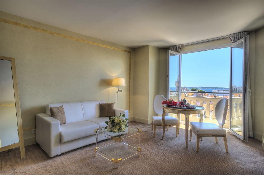 Hotel Renoir 4*