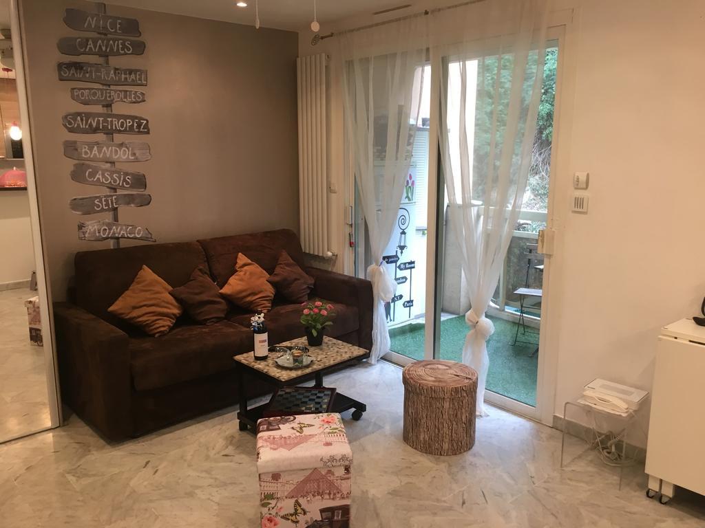 Superbe In 450m Sea & Parking Apartment *