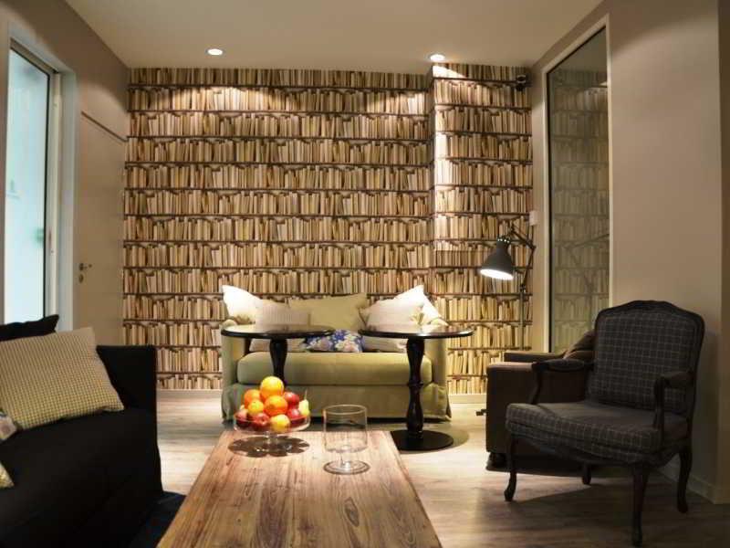 America Hotel 4*