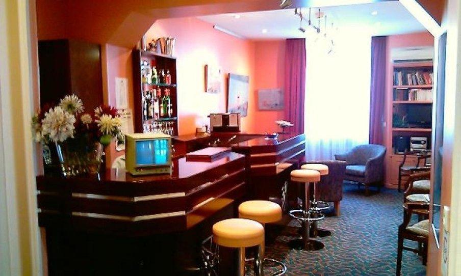 De France Hotel 3*