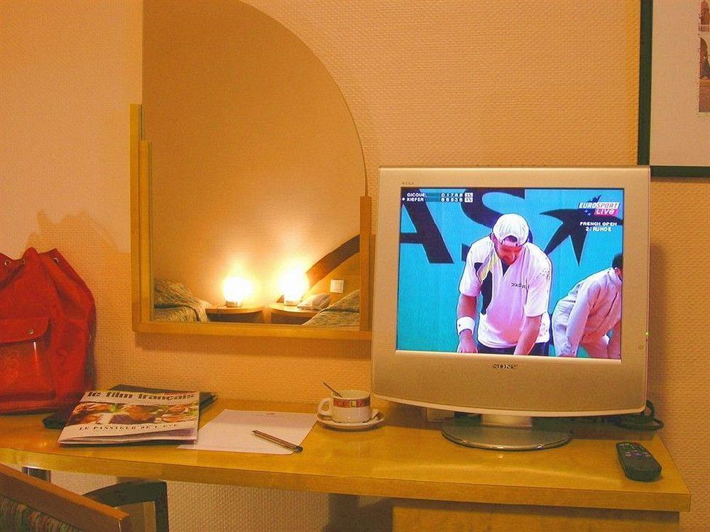 Hotel De France 3*