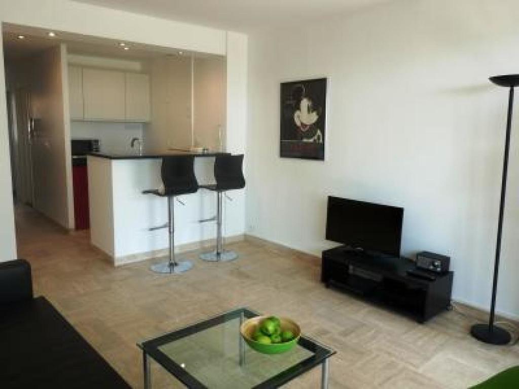 Apartment Gazaniere One Bed Cannes