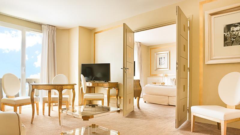 Renoir 4*