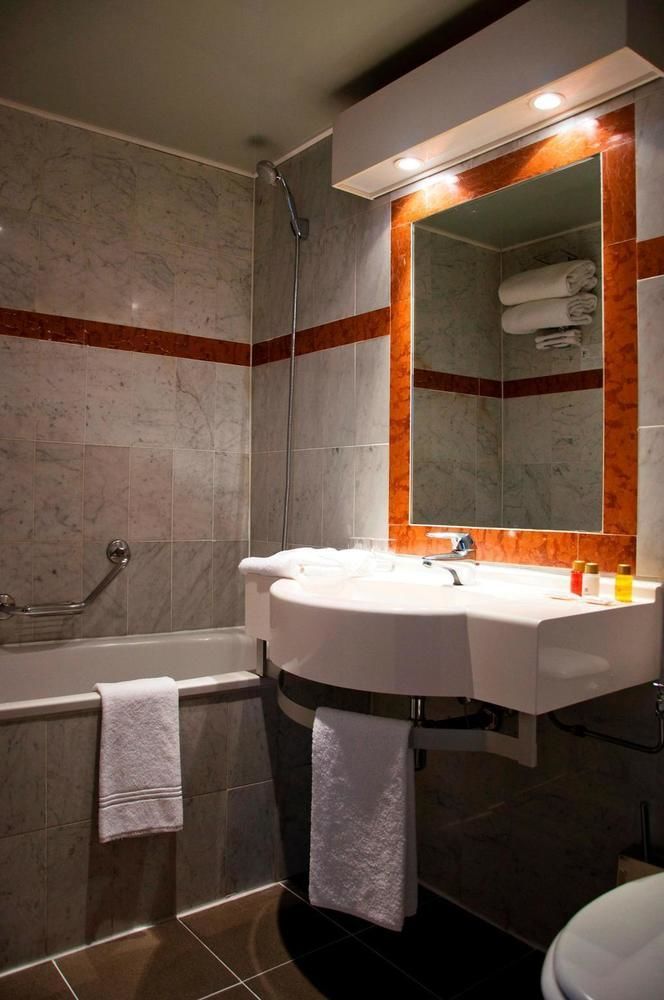 Hotel America Cannes