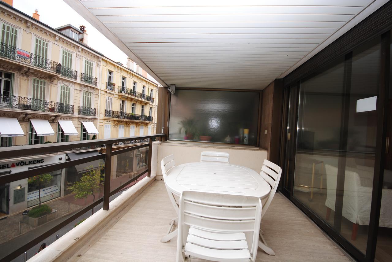 Gray D'albion Lef516 Cannes