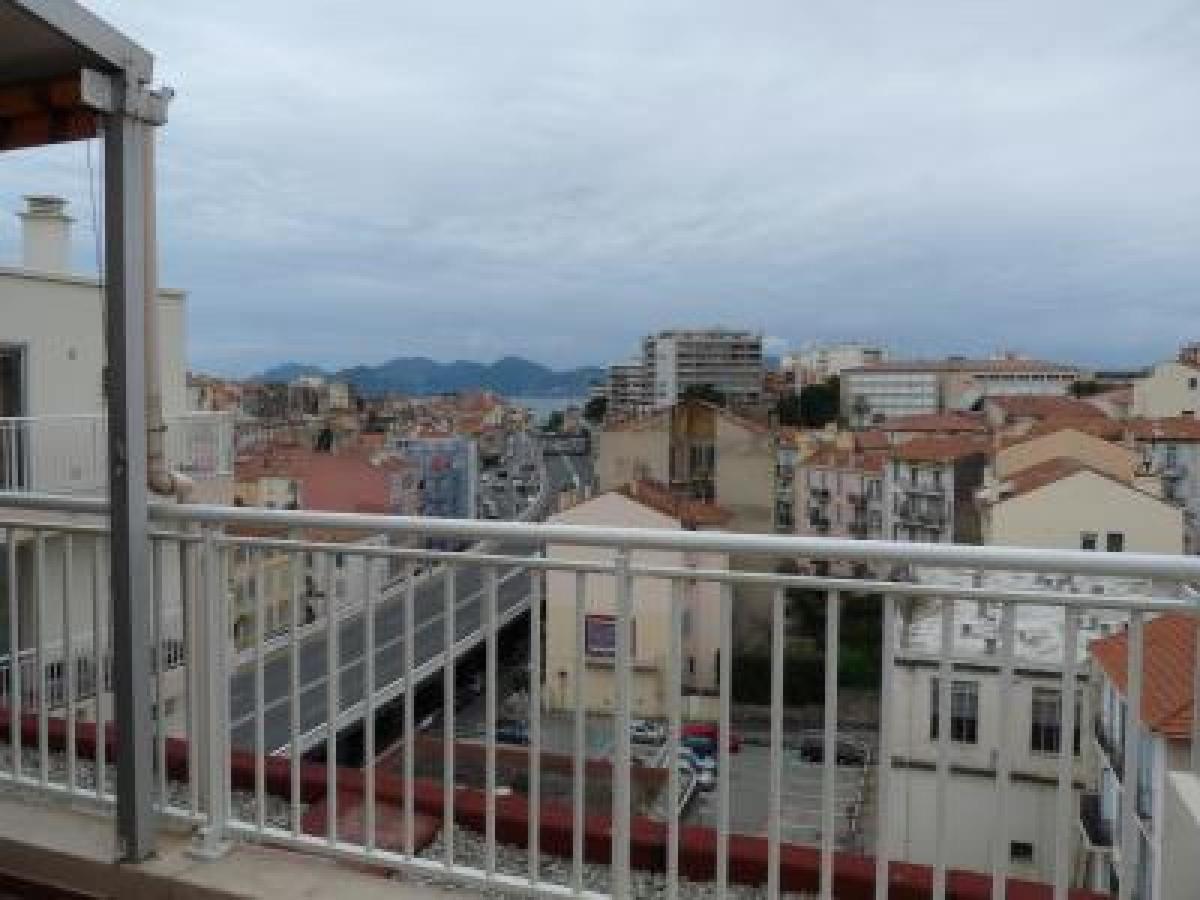 Marie Antoinette Apartment Cannes