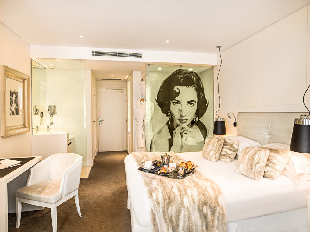 Hotel Renoir