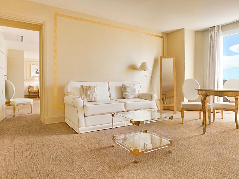 Renoir 4* Cannes
