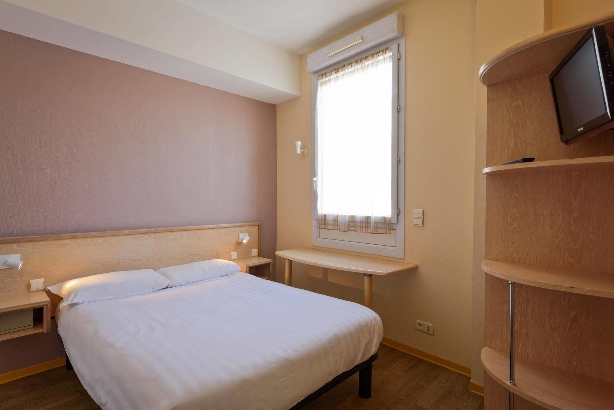 Hotel L'esterel 2*