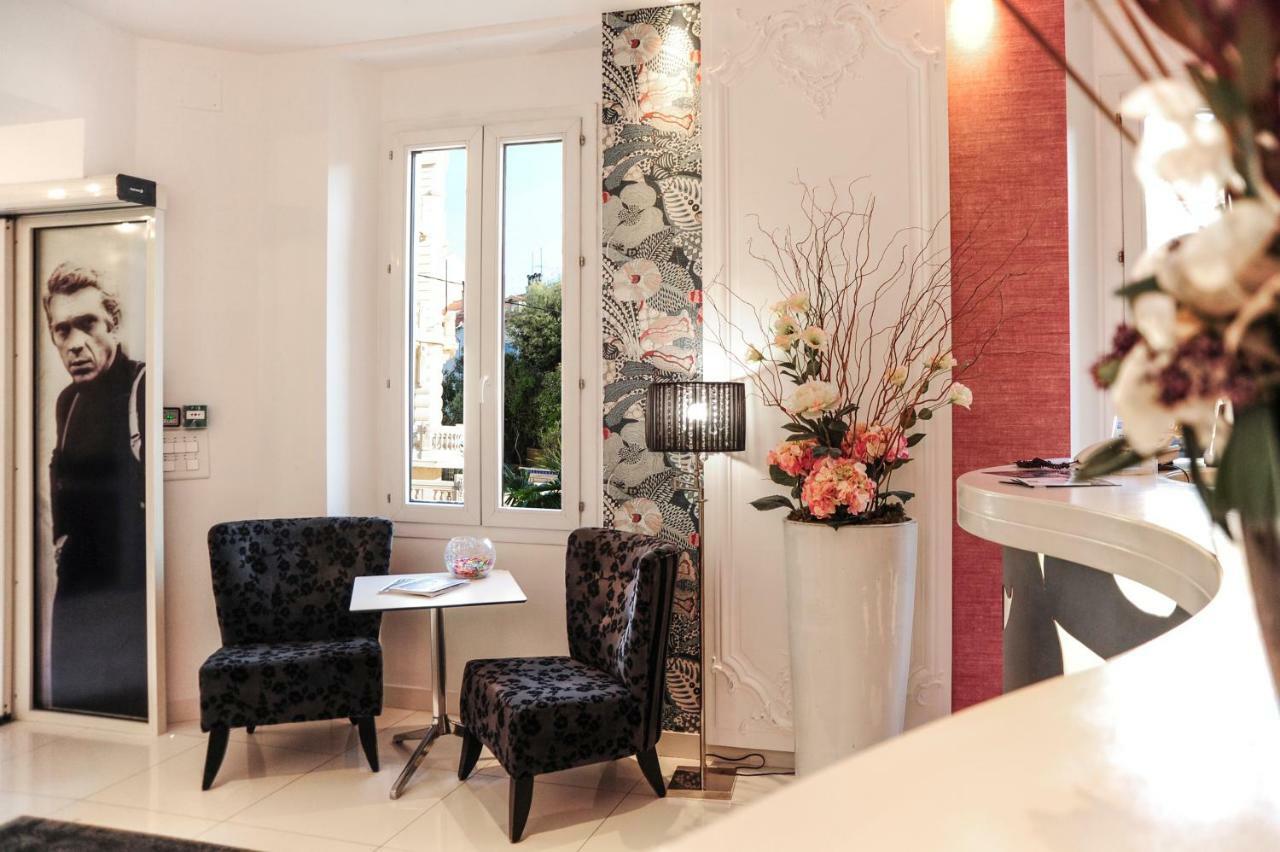 Hotel Renoir 4*