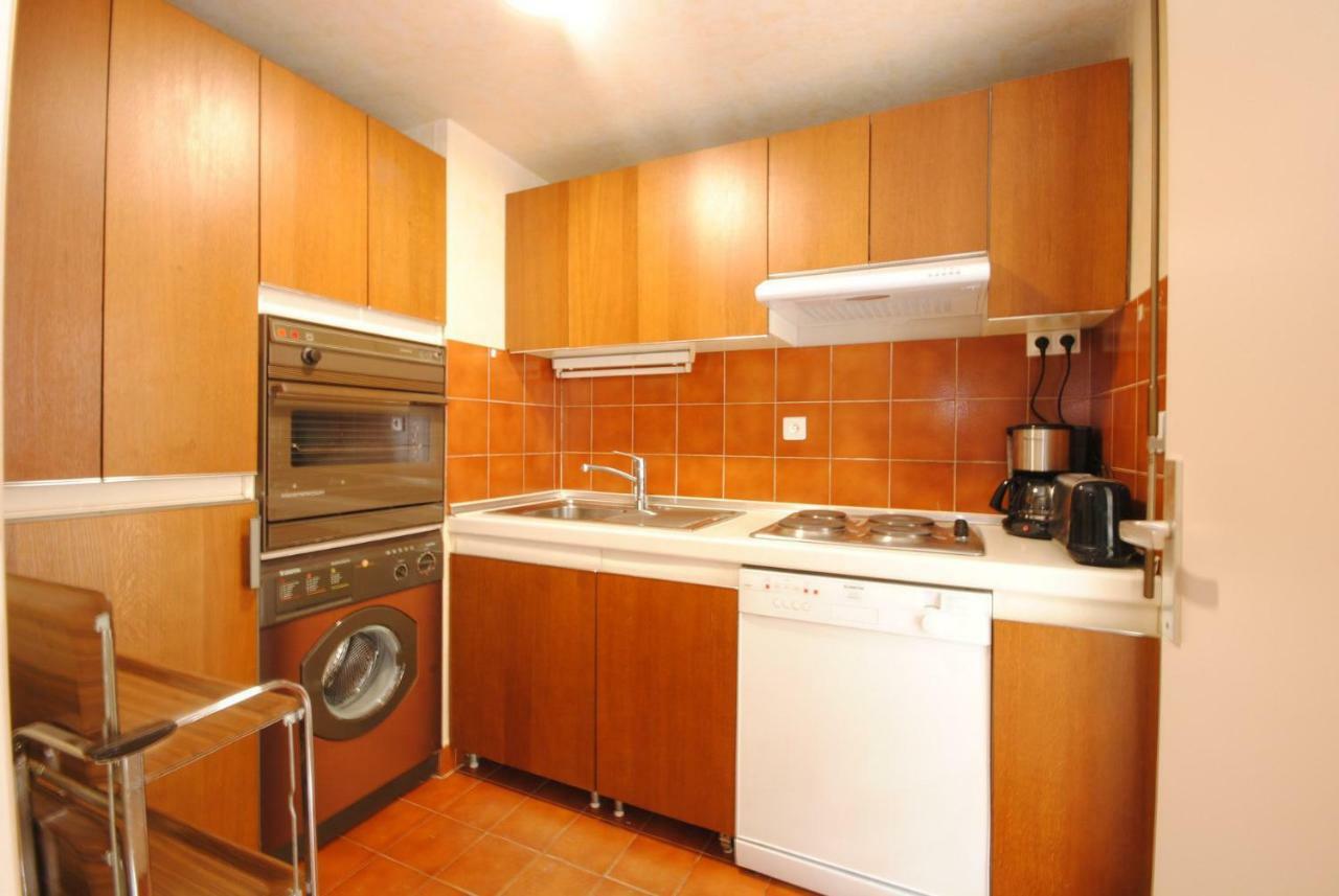 Gray D'albion Lef516 * Cannes