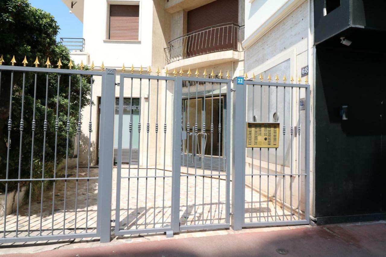 Luxury 1 Bedroom Croisette Martinez Direct Sea View 241 Cannes