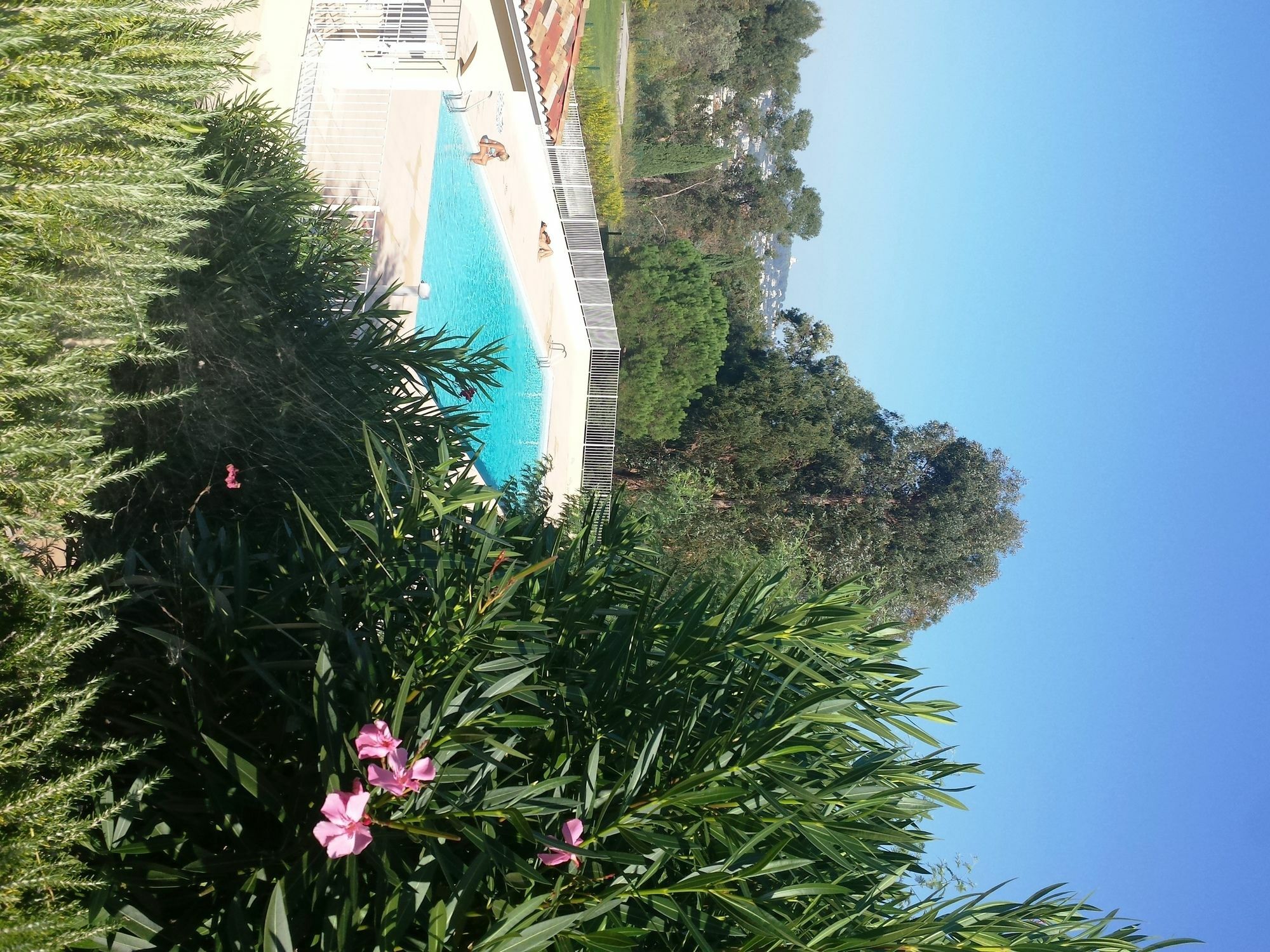 Elegant Beautiful Garden Apartment Cannes