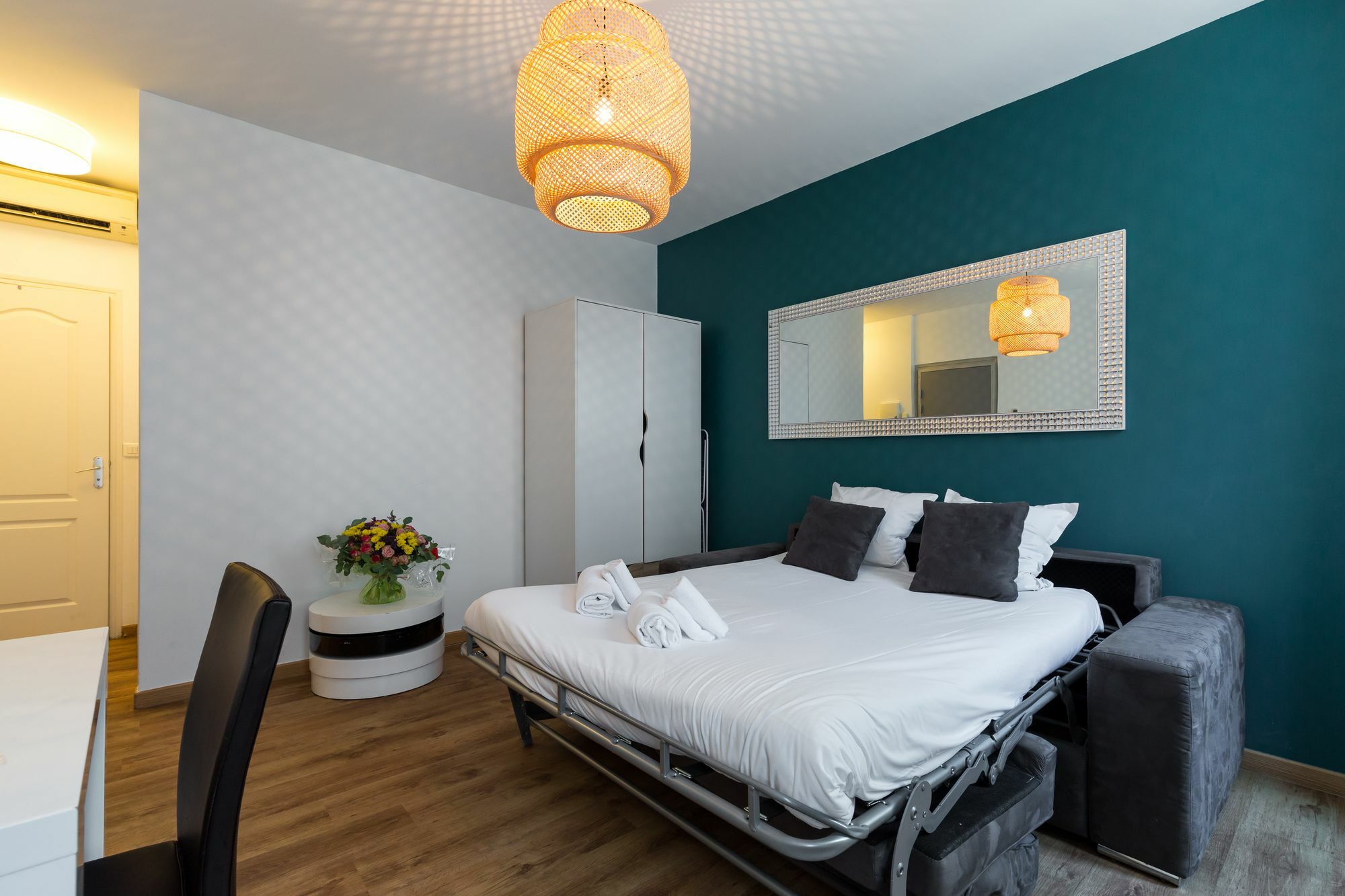 Apartment Florella Clemenceau