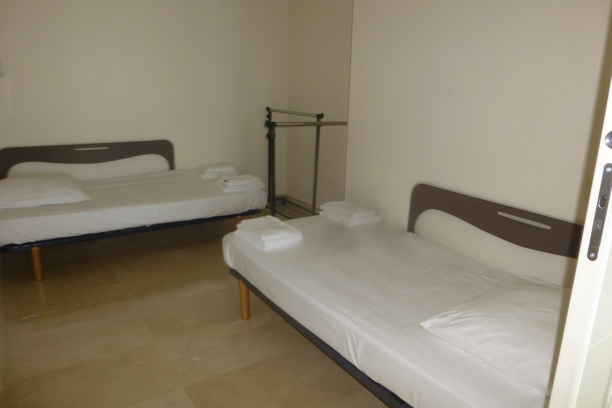 Marazur Apartments *