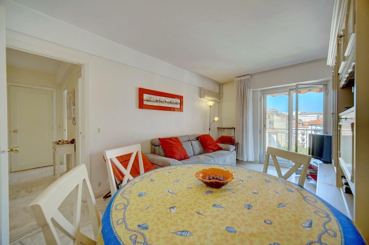 Apartment Louis Blanc/forville