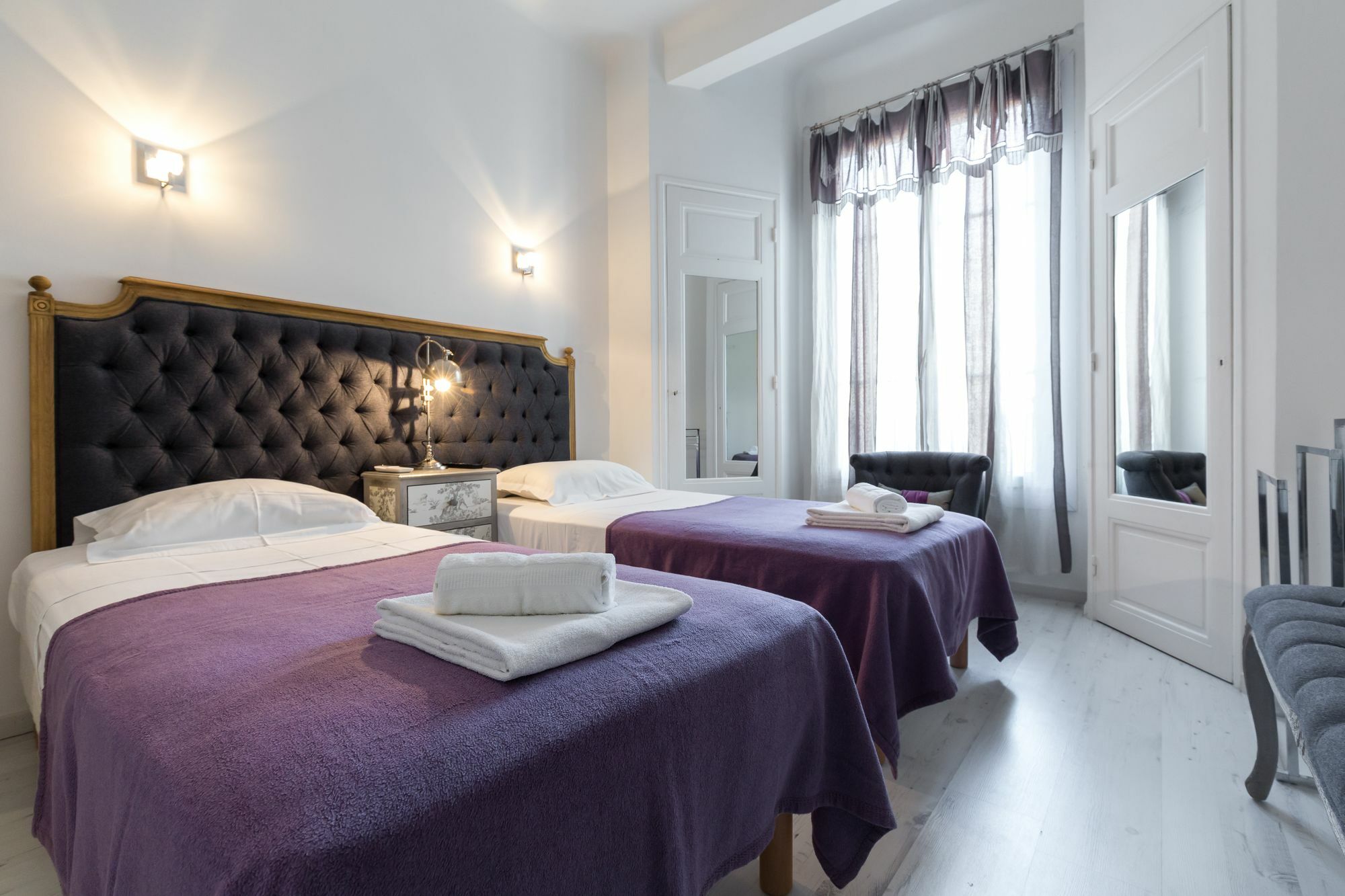 Apartment Modern: 2-bed With Aircon