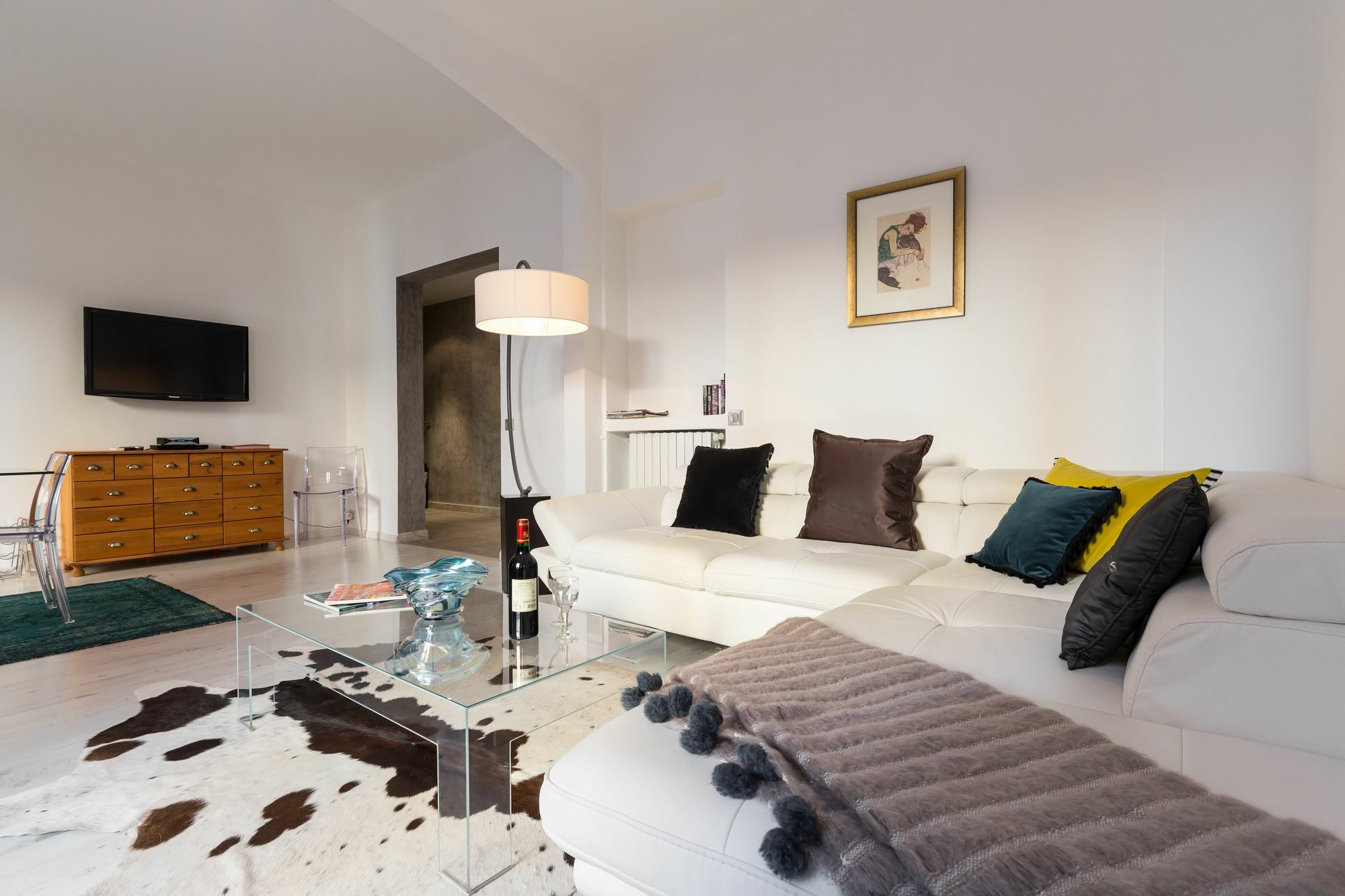 Modern: 2-bed With Aircon *