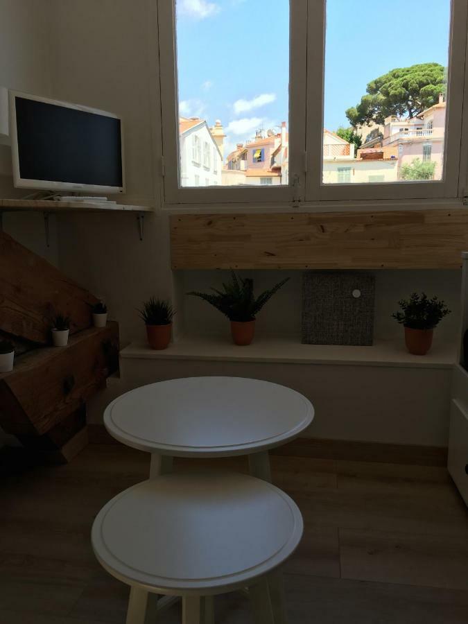 Centre 200 Metres Des Plages Du Midi * Cannes