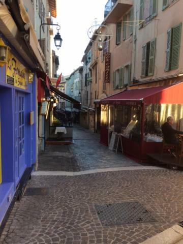 Lou Suquetan Apartment Cannes