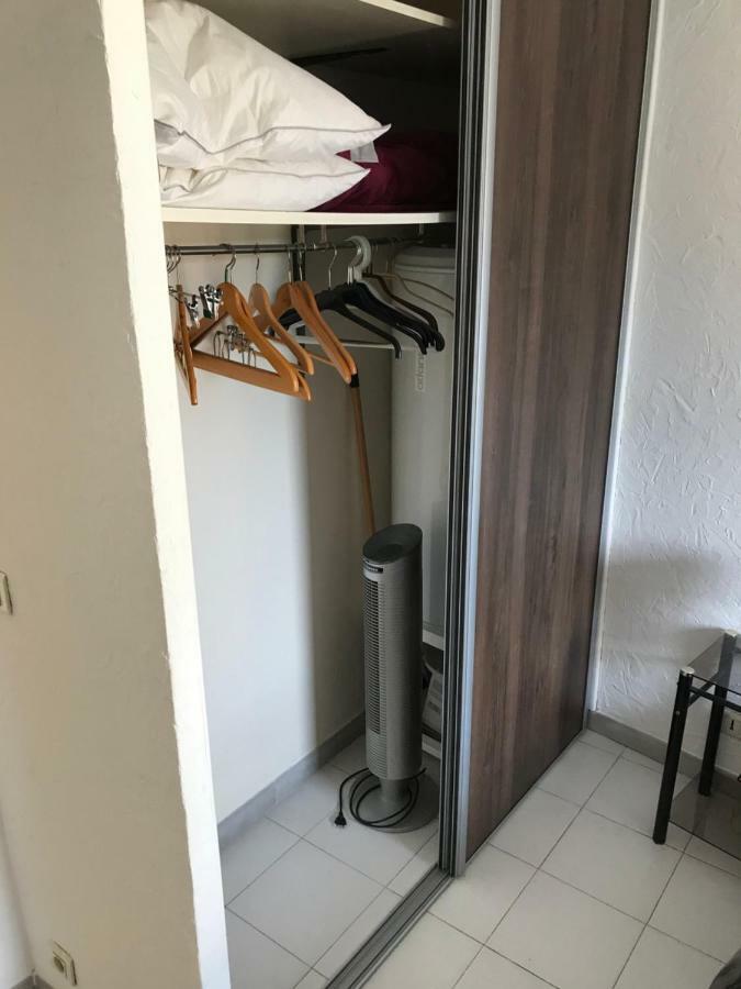 Bord De Apartment