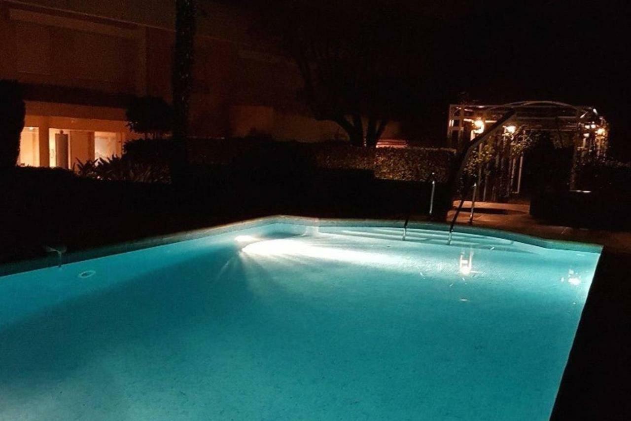Lux Garden And Swimming Pool Cannes