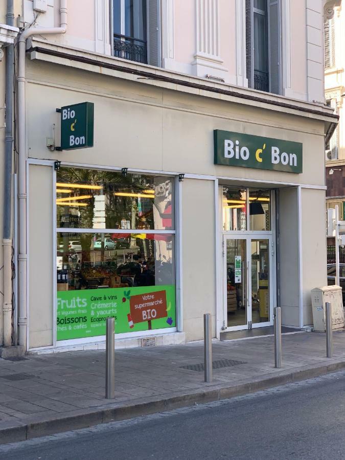 7e Art 2 Pièces 3 étoiles Calme Plein Centre 5mn Plages Et Palais *