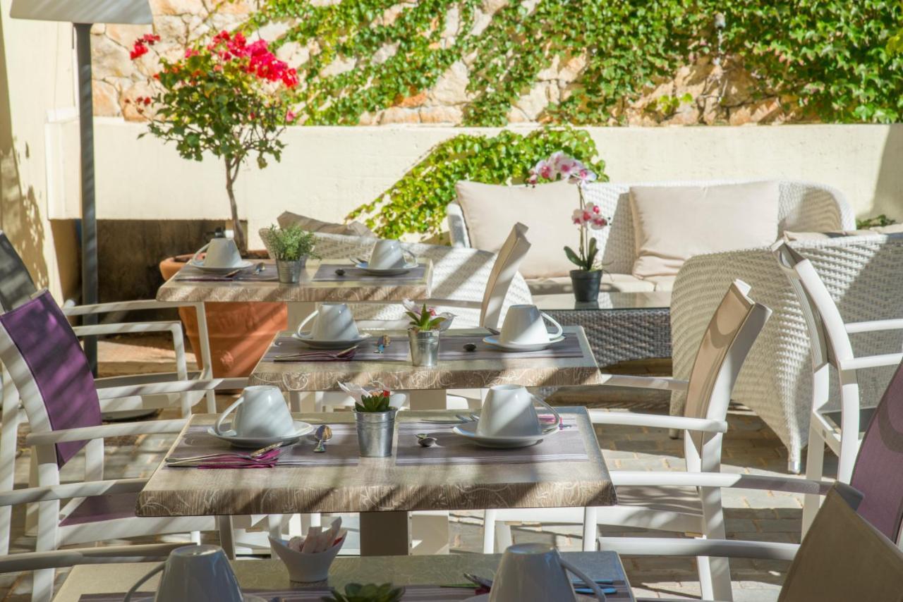 La Bastide De L'oliveraie Hotel
